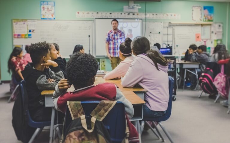 Ciberseguridad para Instituciones Educativas en Ecuador 2026