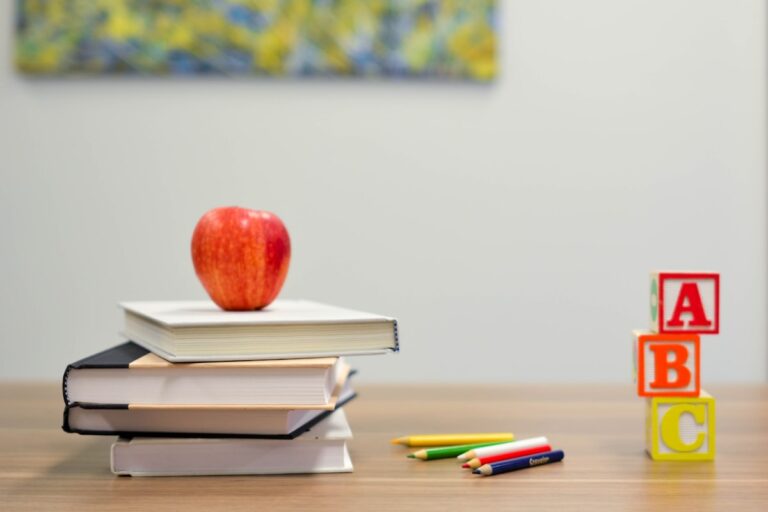 CRM para Instituciones Educativas en Ecuador 2026