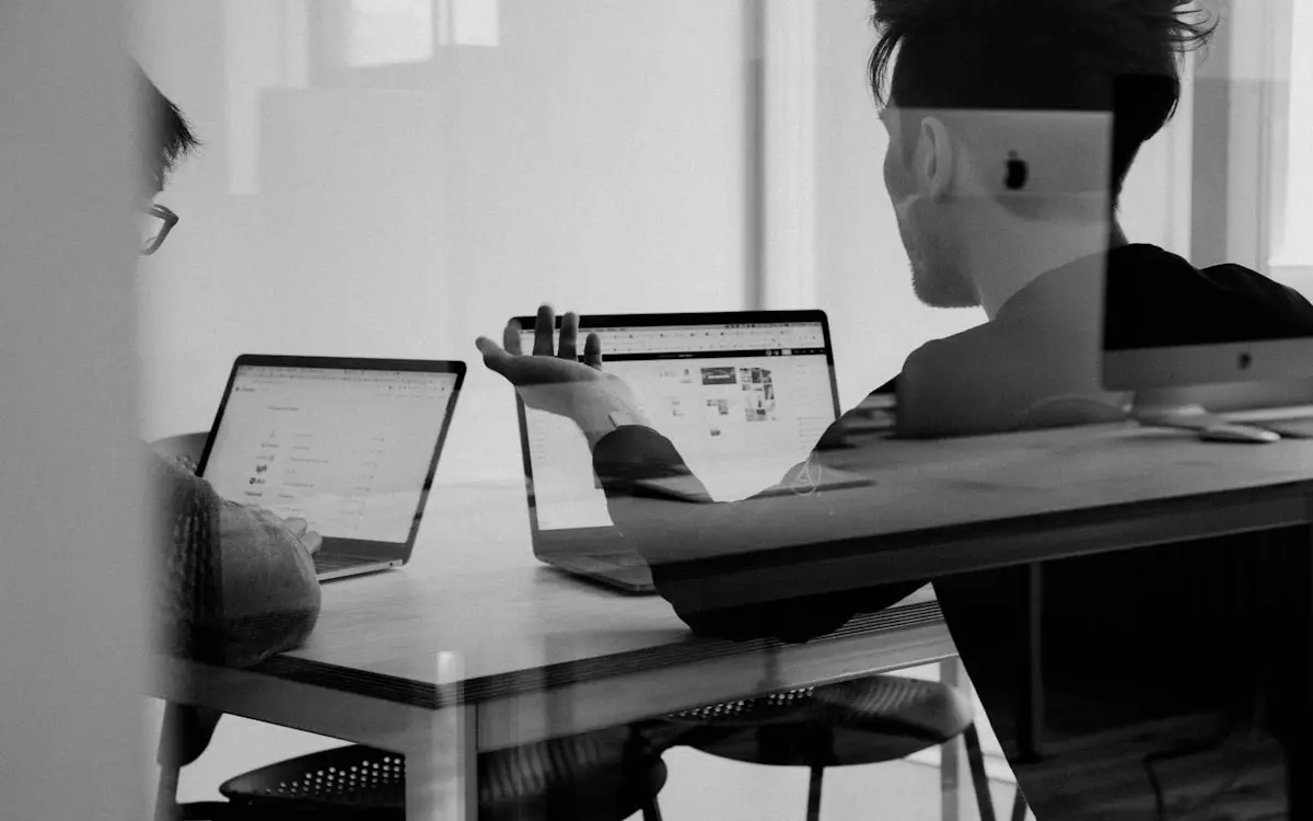 HubSpot vs GoHighLevel Comparativa Completa 2026