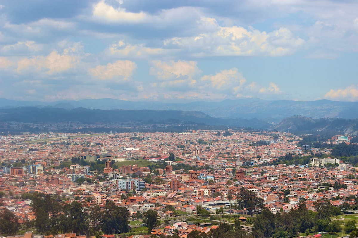 Vista panorámica de Cuenca Ecuador desde el mirador de Turi