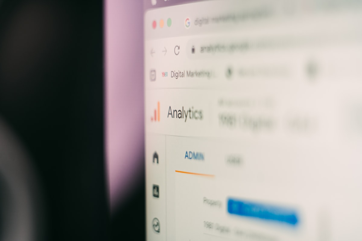 Dashboard de Google Analytics para estrategia SEO de turismo en Guayaquil