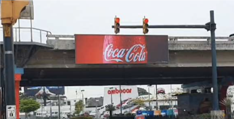 Pantalla LED Publicitaria Av. De Las Américas y Plaza Dañín Guayaquil hacia Policentro