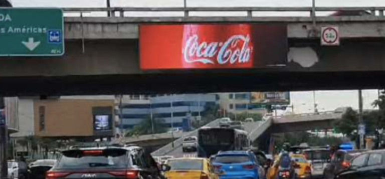 Pantalla LED Publicitaria Av. Juan Tanca Marengo y Francisco de Orellana Guayaquil