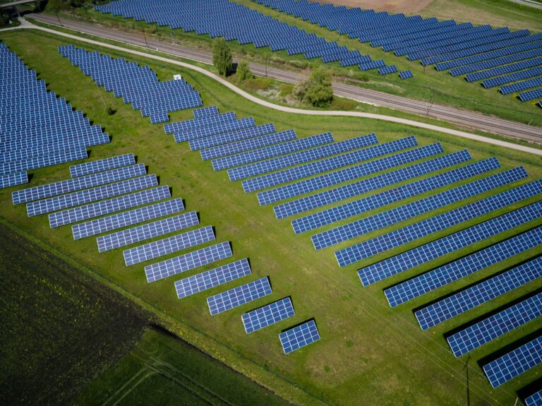 Ciberseguridad para el Sector Energetico Riesgos y Soluciones Ecuador 2026