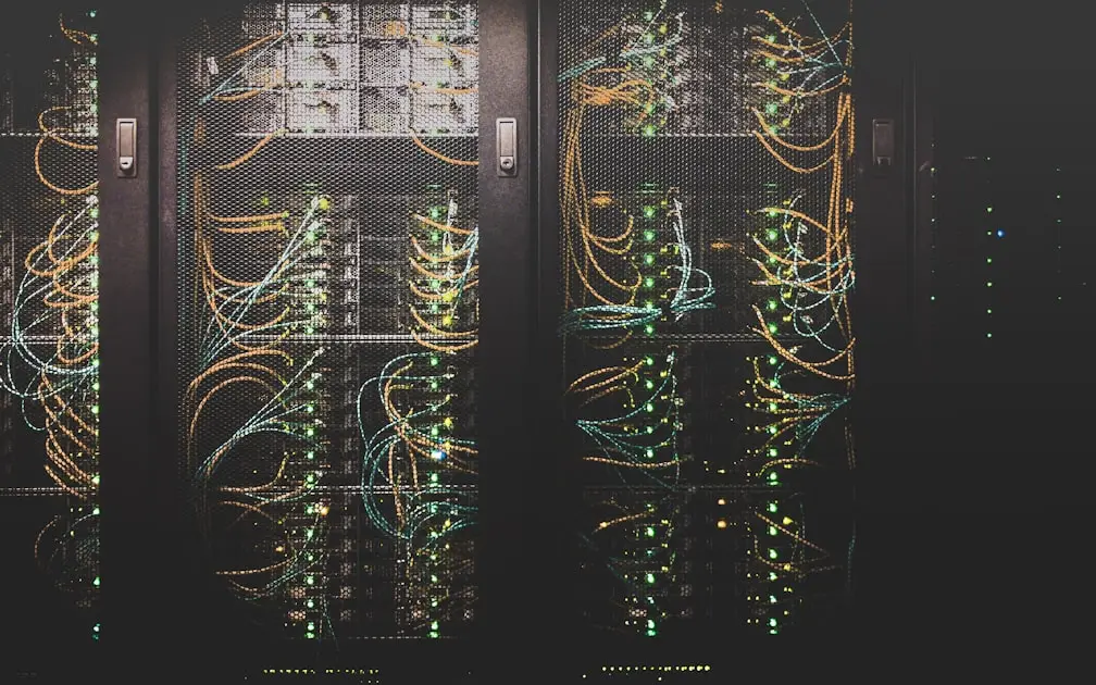 Aseguramiento de servidores: hardening y protección de datos