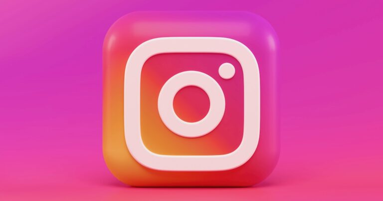 Facebook Ads vs Instagram Ads: diferencias y cuando usar cada uno